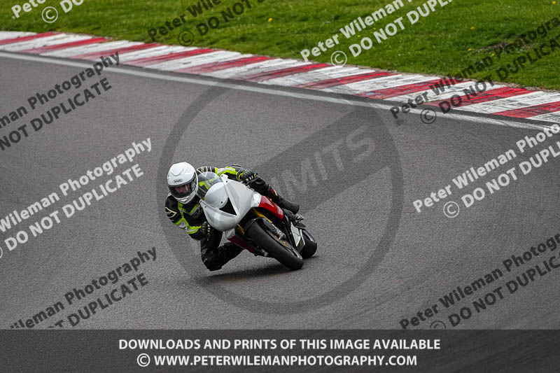 donington no limits trackday;donington park photographs;donington trackday photographs;estoril;event digital images;motorbikes;no limits;no limits trackdays;peter wileman photography;portugal;trackday;trackday digital images;trackday photos